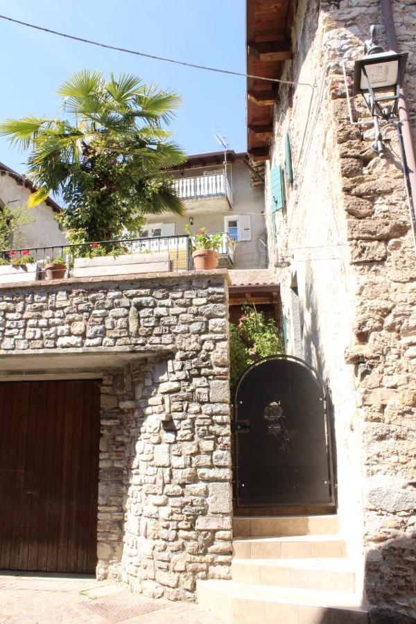 Casa Vacanze Il Melograno Tremosine Екстериор снимка